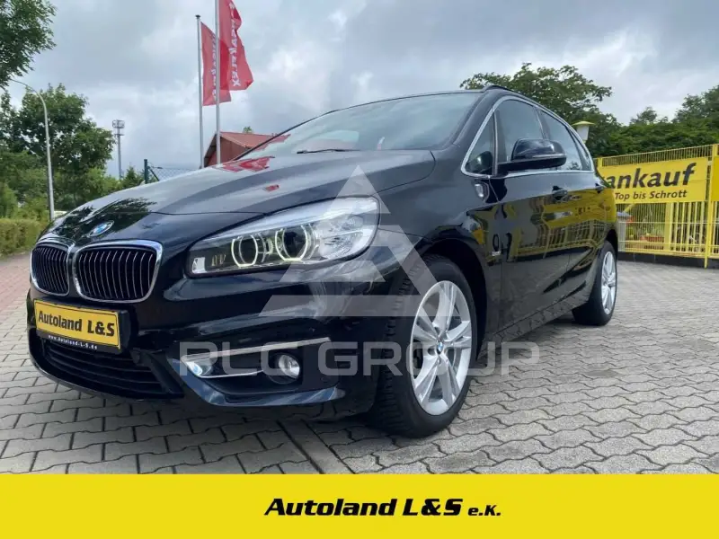 2016 BMW 220