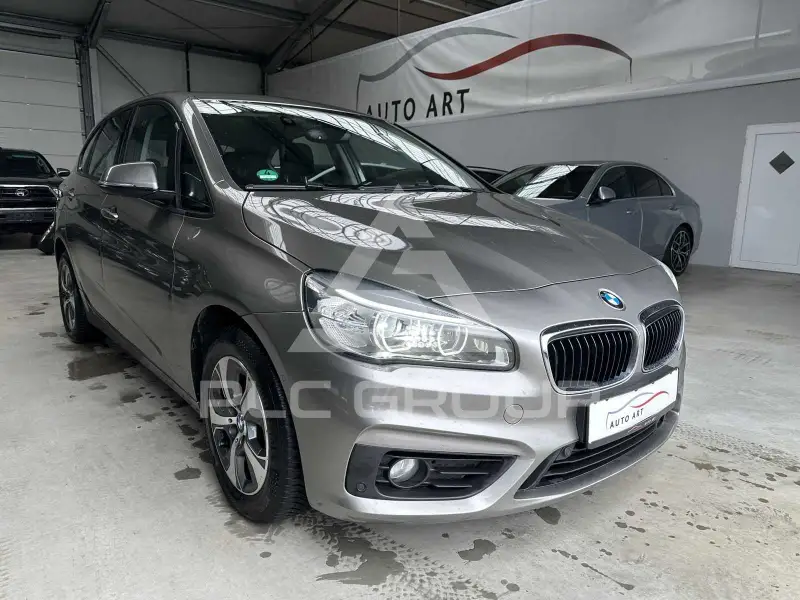 2016 BMW 220