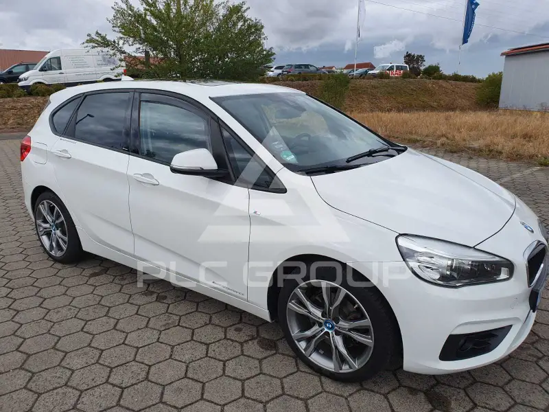 2016 BMW 220