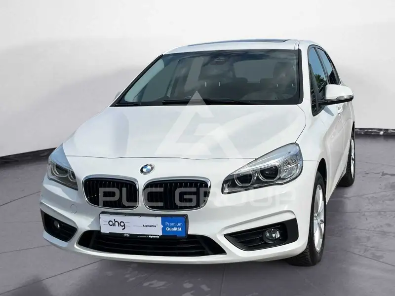 2016 BMW 220