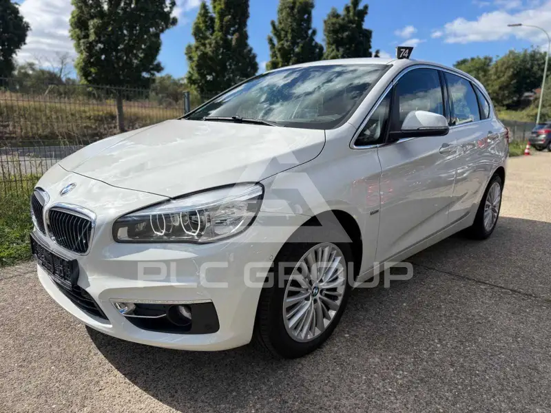 2016 BMW 225