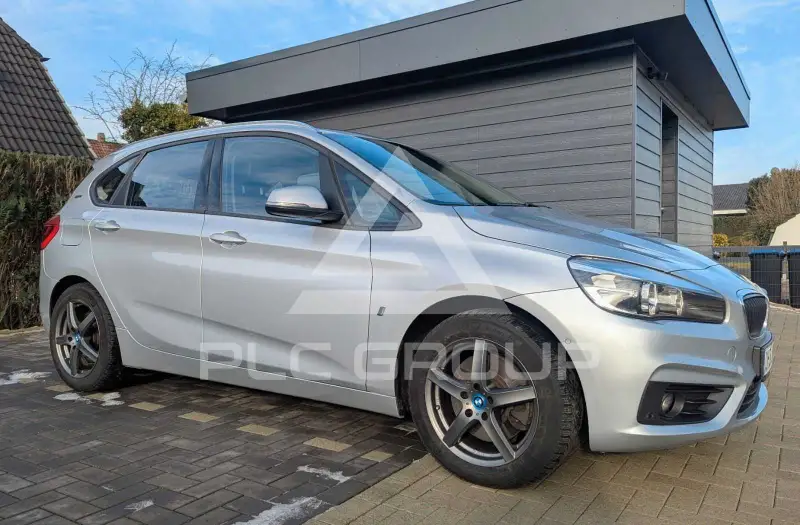 2016 BMW 225