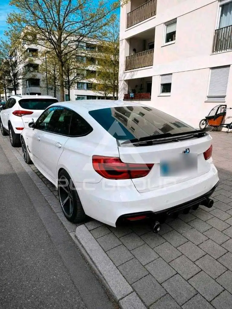 2016 BMW 330