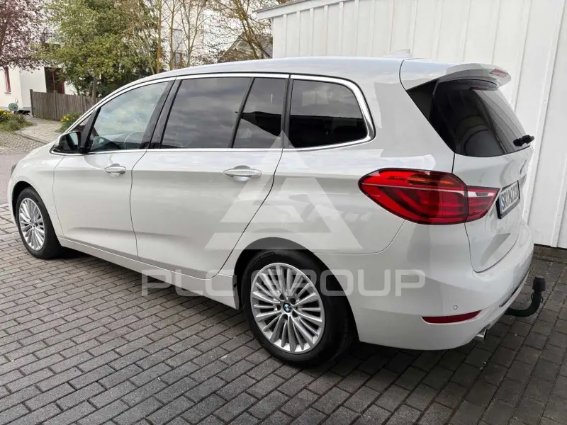 2016 BMW 220
