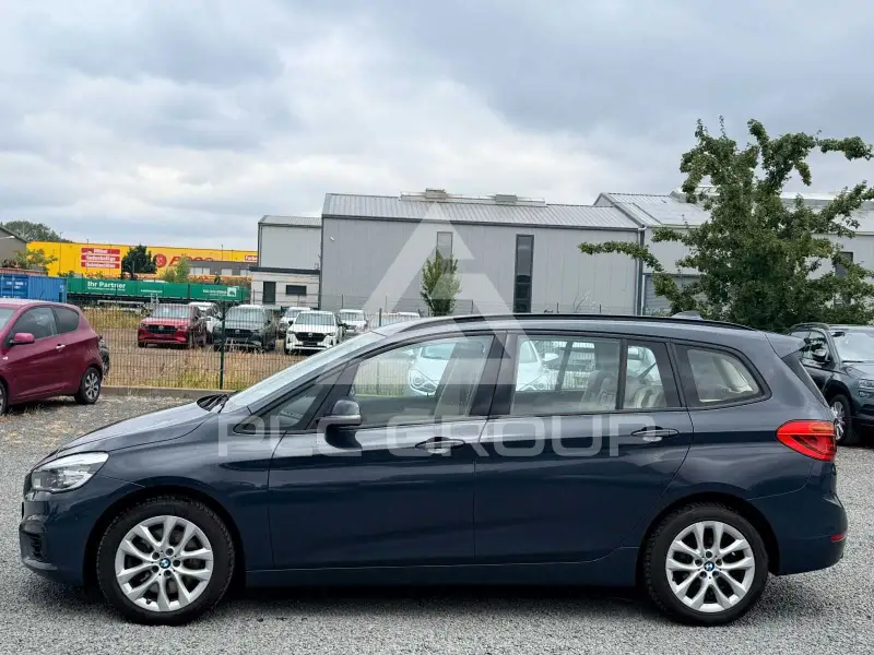 2016 BMW 220