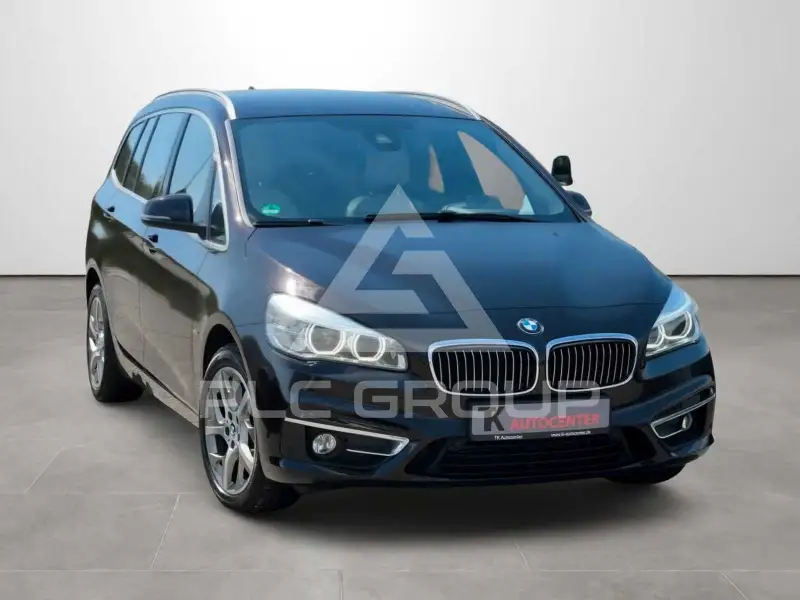 2016 BMW 220