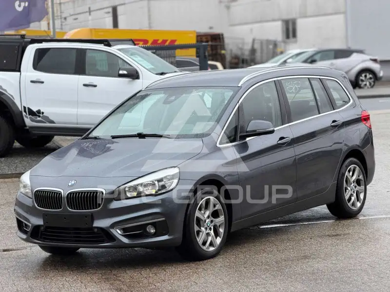 2016 BMW 220