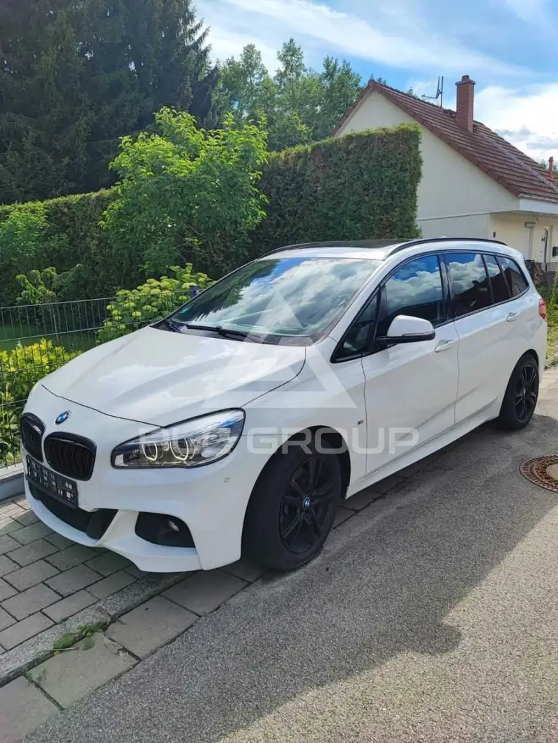 2016 BMW 220