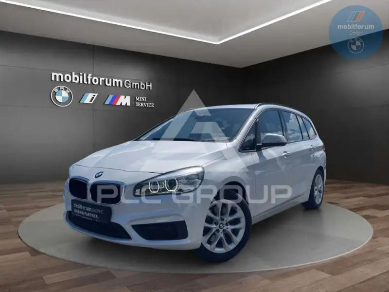 2016 BMW 220