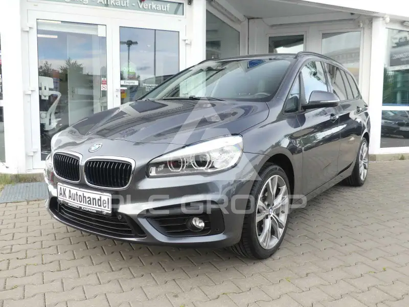 2016 BMW 220