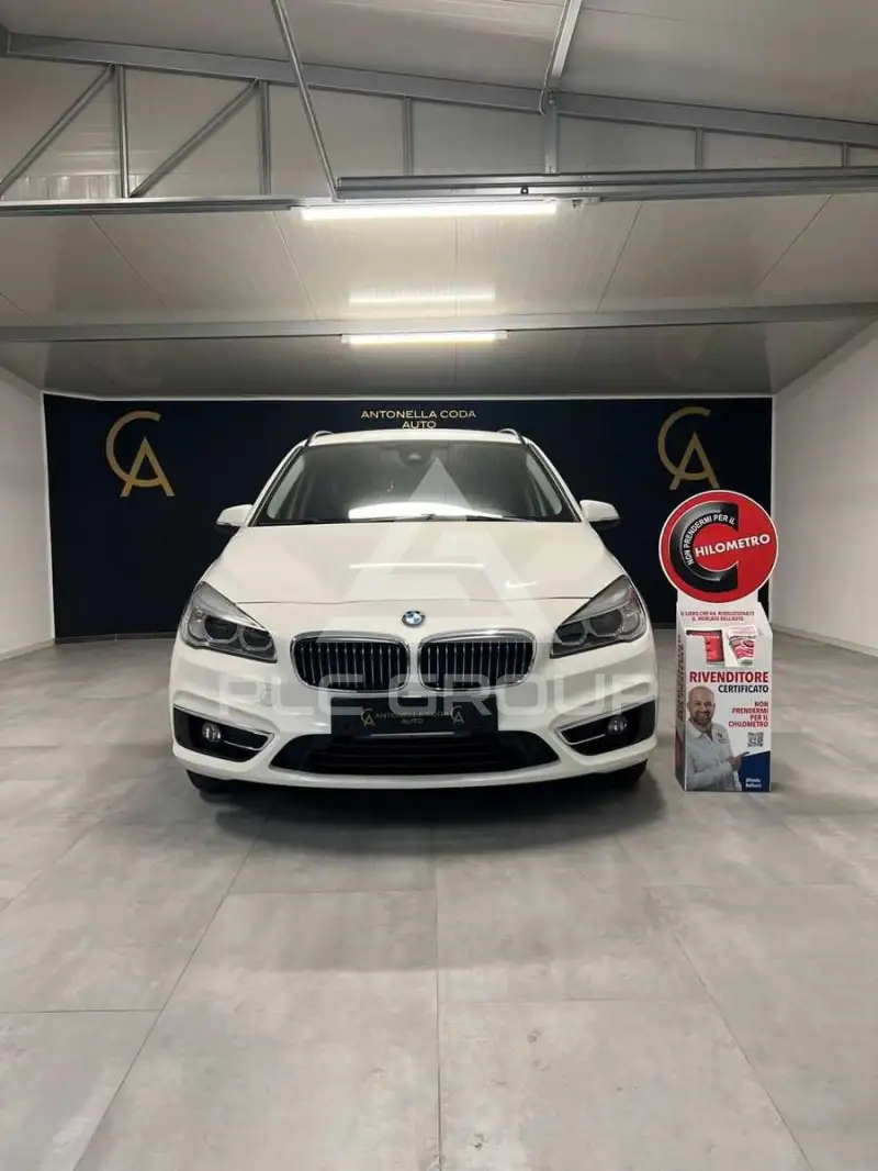 2016 BMW 218