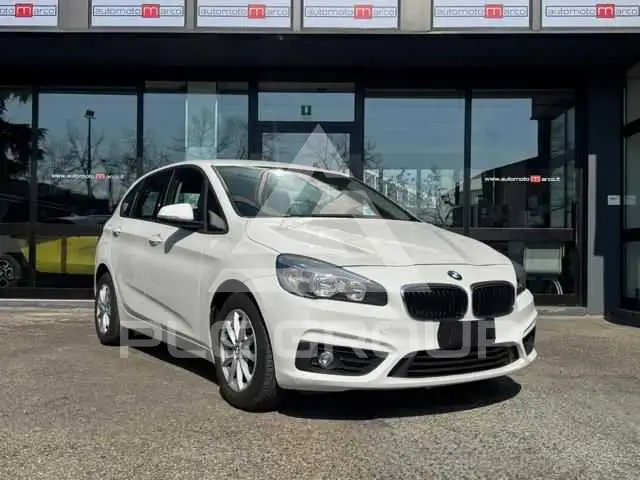 2016 BMW 218