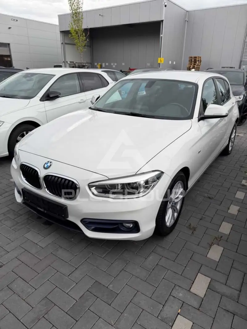 2016 BMW 120