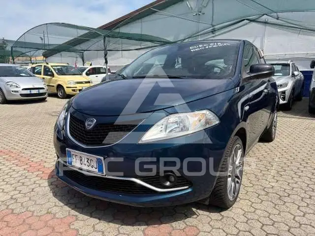 2016 Lancia YPSILON