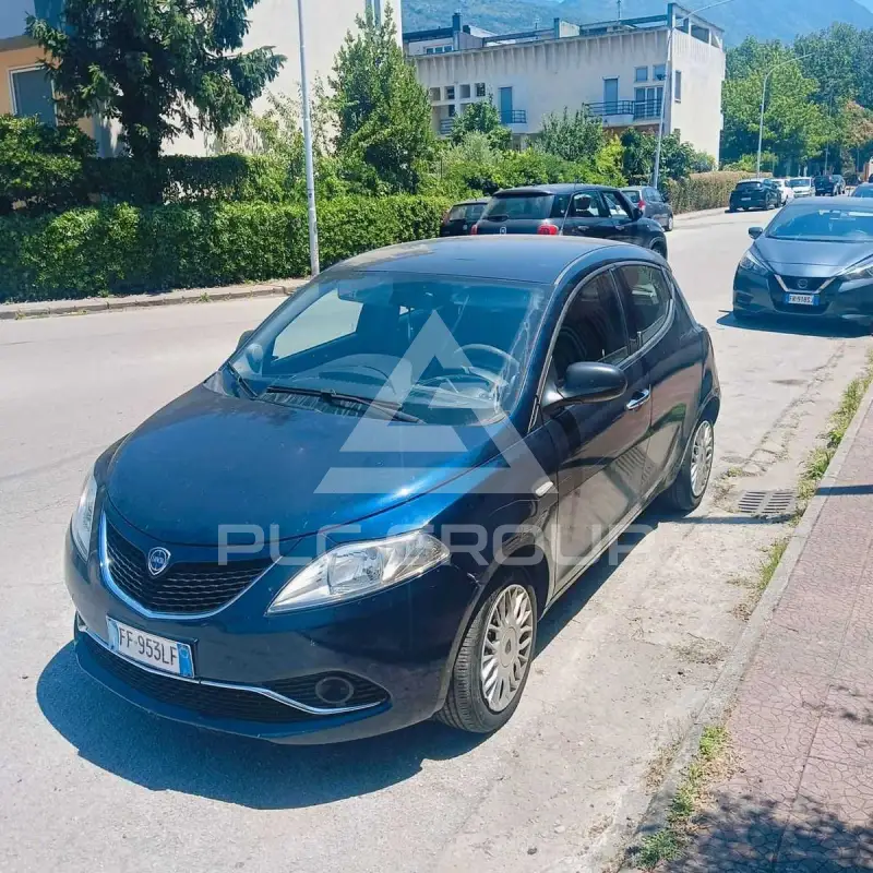 2016 Lancia YPSILON