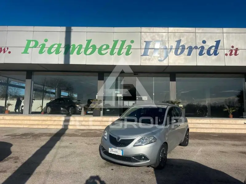 2016 Lancia YPSILON