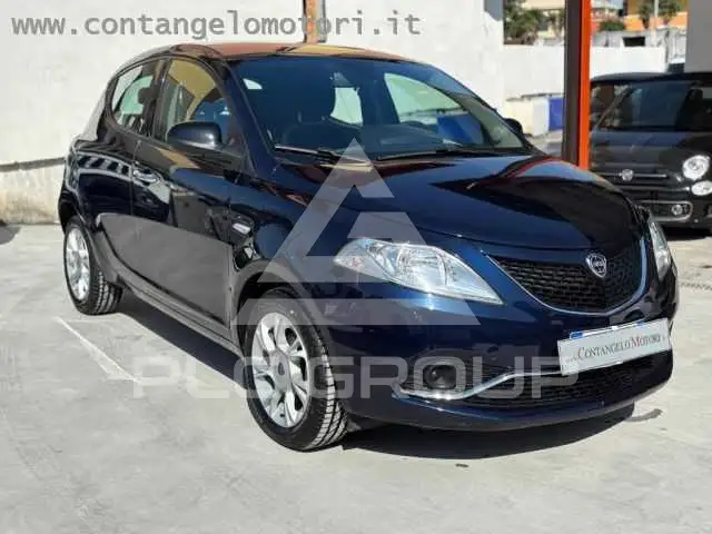 2016 Lancia YPSILON