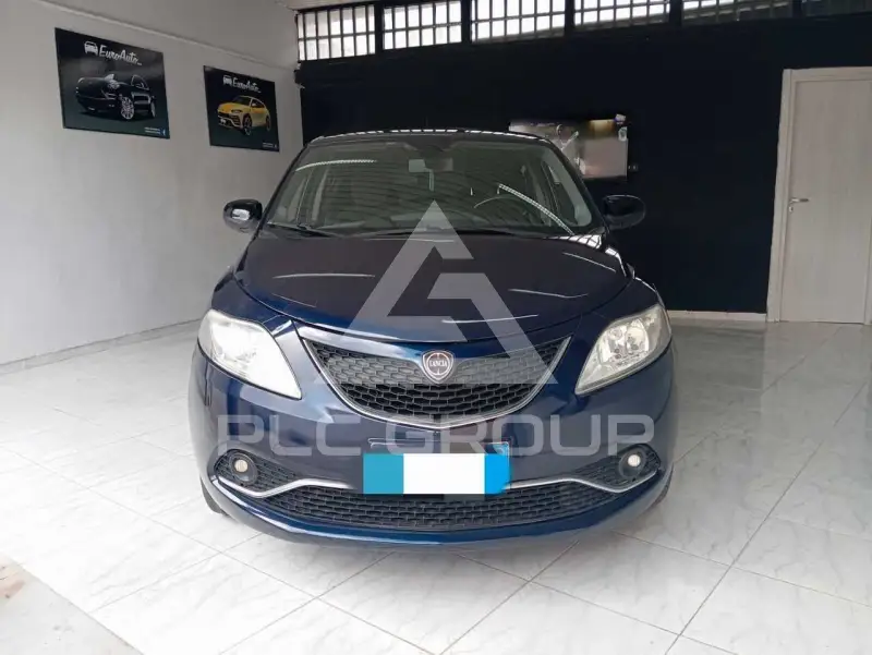 2016 Lancia YPSILON