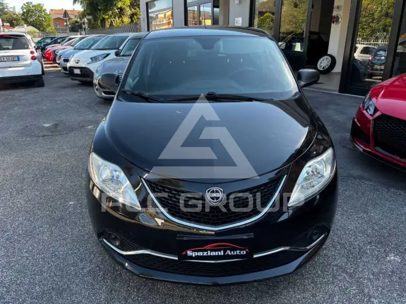 2016 Lancia YPSILON