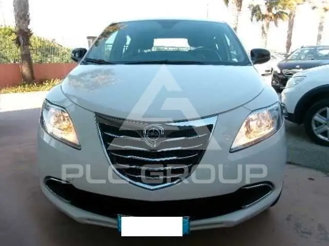 2016 Lancia YPSILON