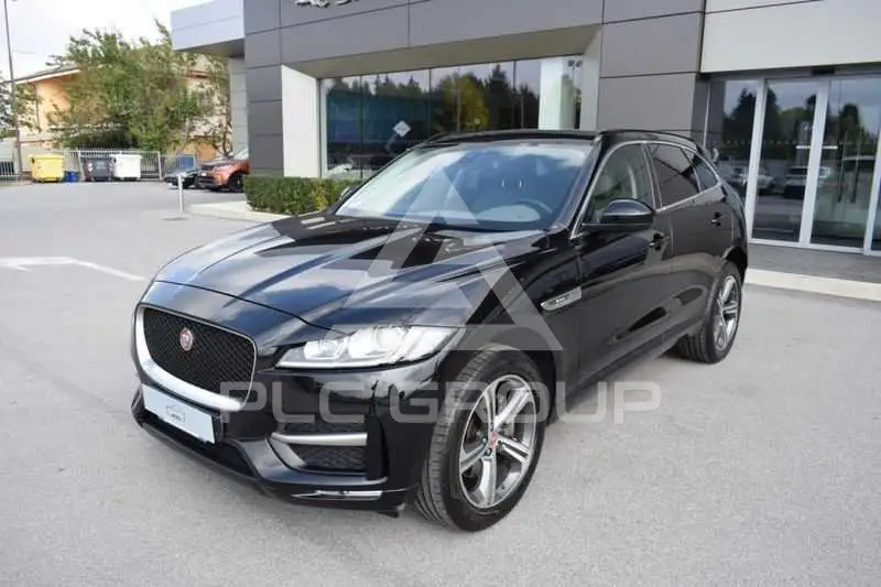 2016 Jaguar F-PACE