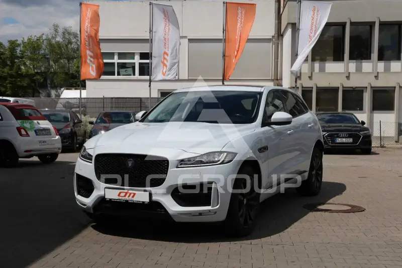 2016 Jaguar F-PACE