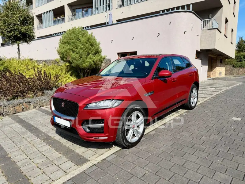 2016 Jaguar F-PACE