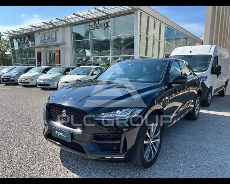 2016 Jaguar F-PACE