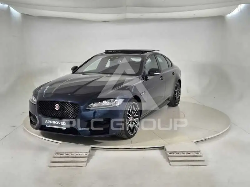 2016 Jaguar XF