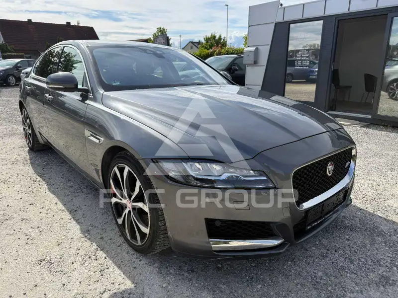 2016 Jaguar XF