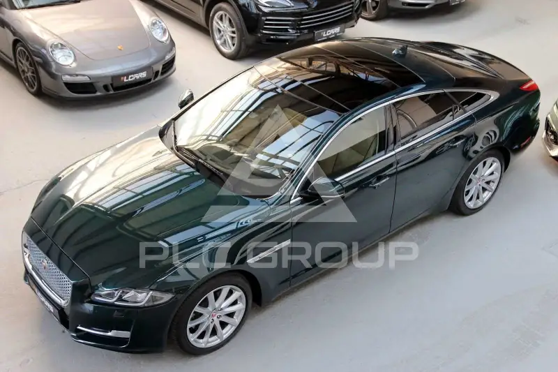 2016 Jaguar XJ