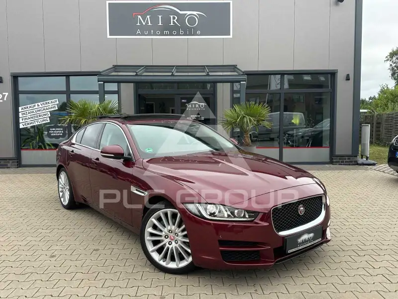 2016 Jaguar XE