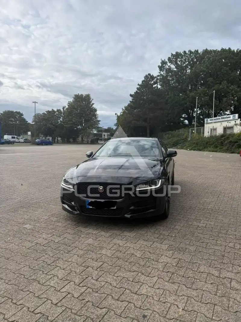 2016 Jaguar XE