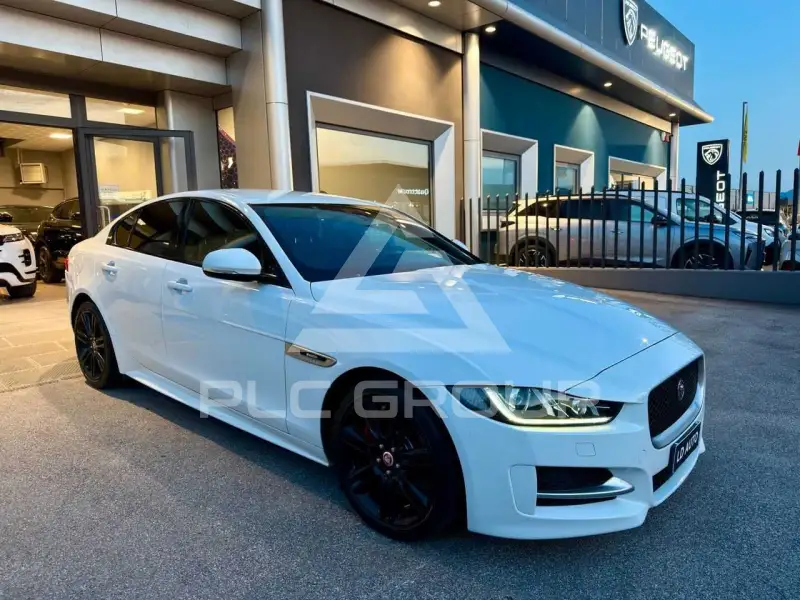 2016 Jaguar XE