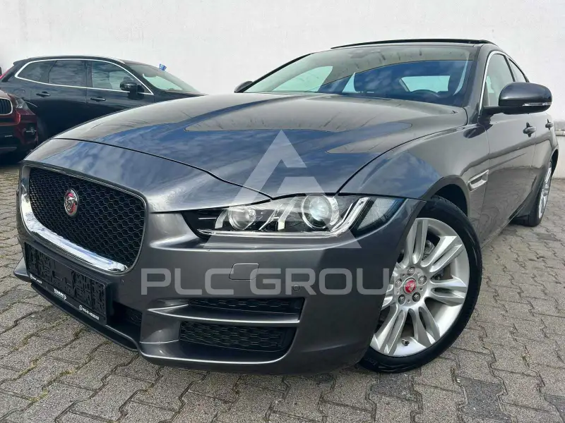 2016 Jaguar XE