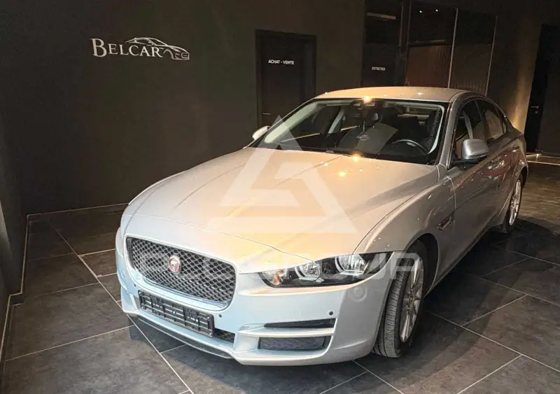2016 Jaguar XE