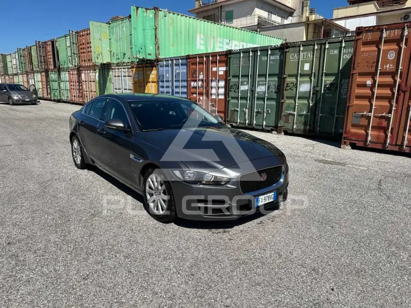 2016 Jaguar XE