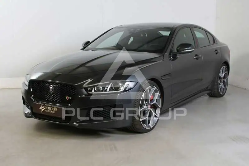 2016 Jaguar XE