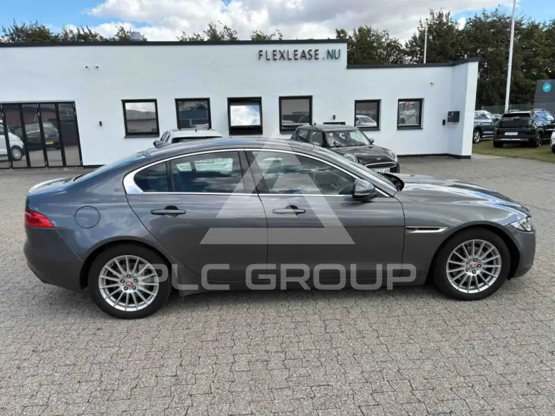 2016 Jaguar XE