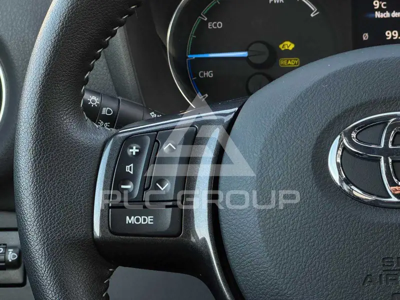 2016 Infinity Q30