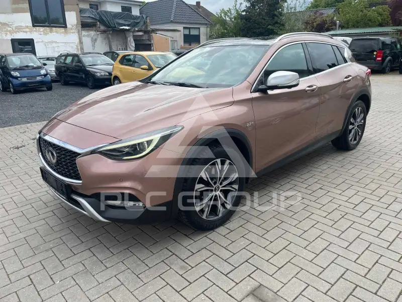 2016 Infinity QX30