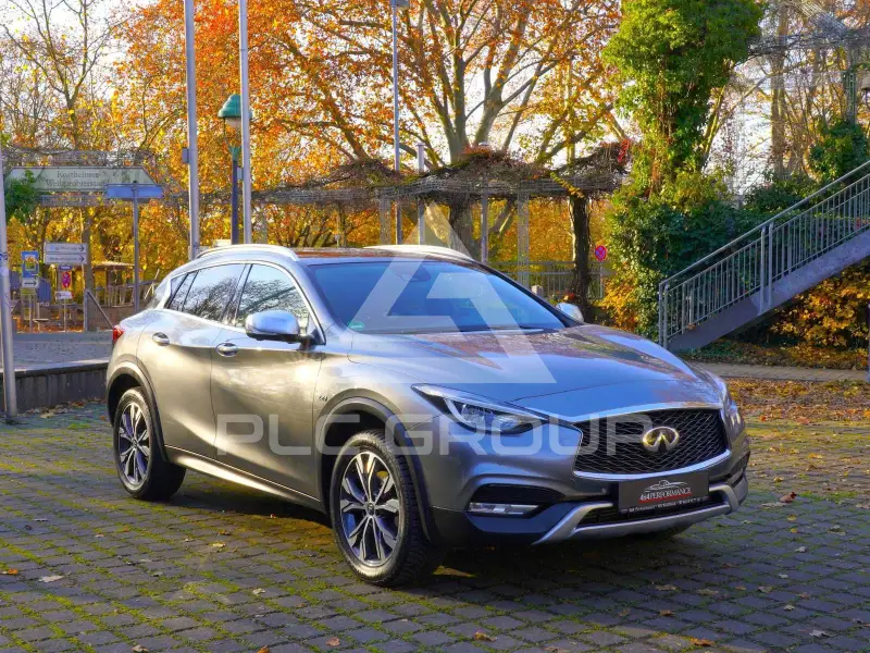 2016 Infinity QX30
