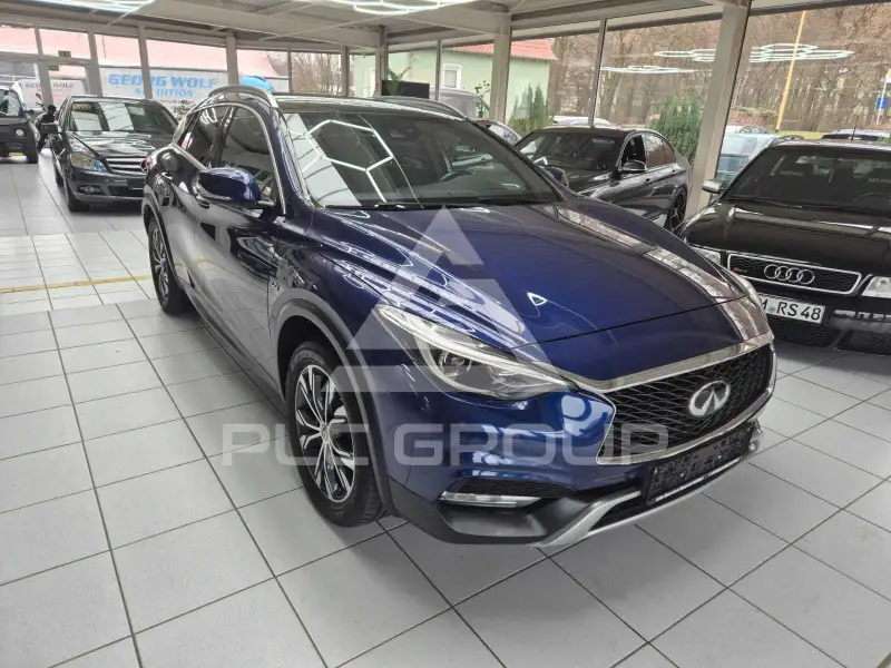 2016 Infinity QX30