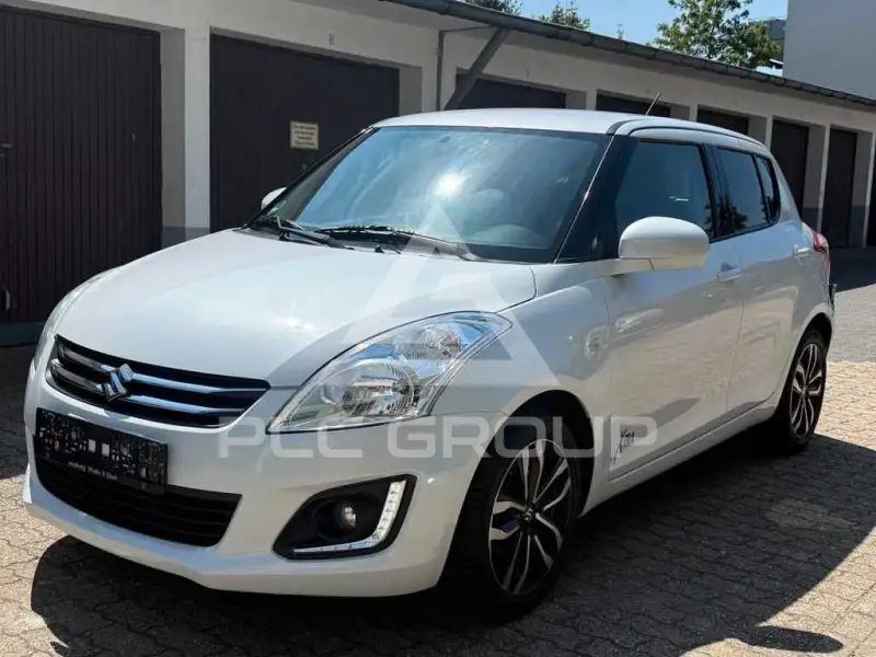 2016 Suzuki SWIFT