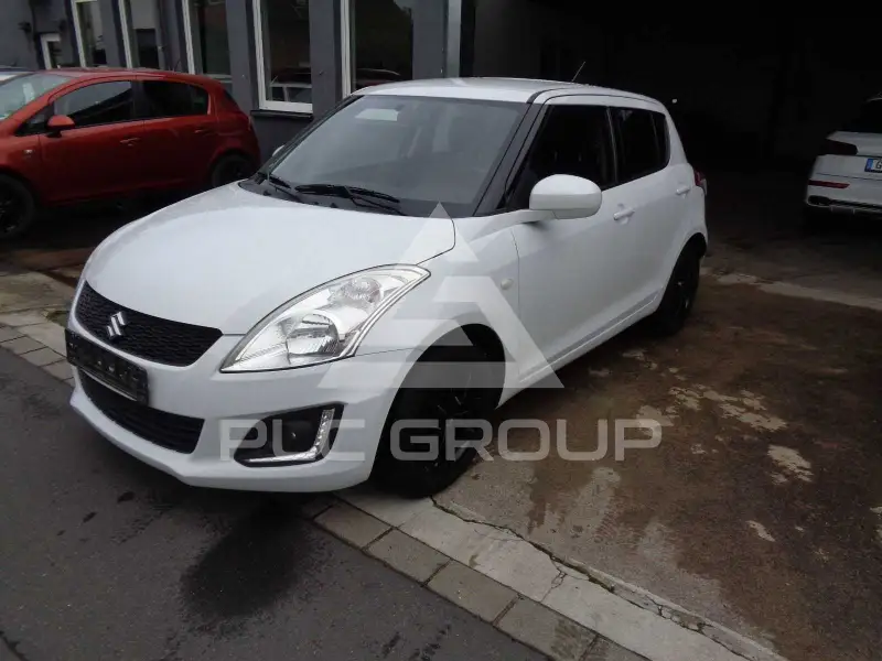 2016 Suzuki SWIFT
