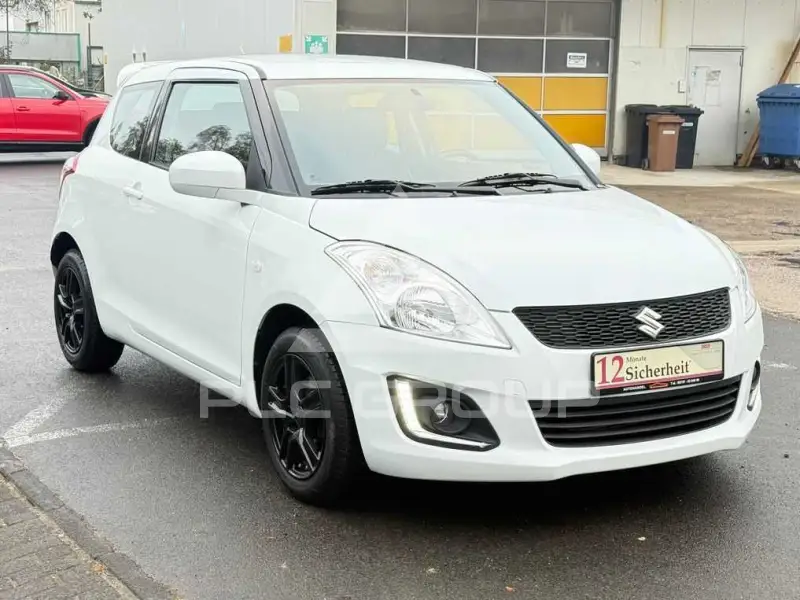 2016 Suzuki SWIFT