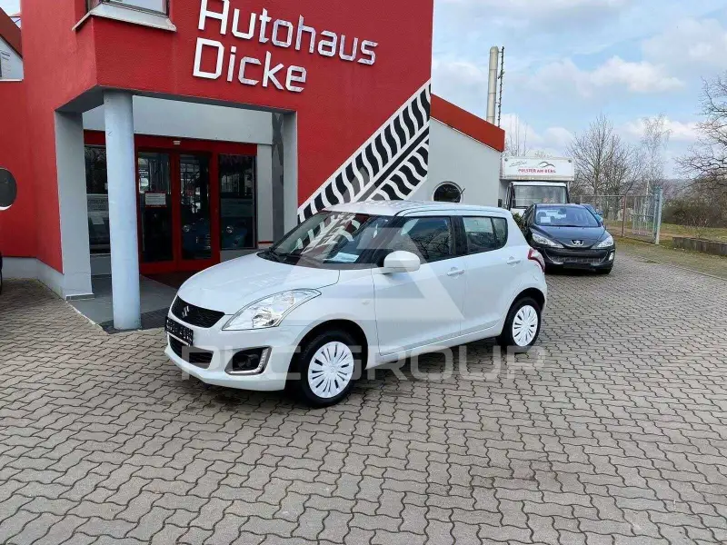 2016 Suzuki SWIFT