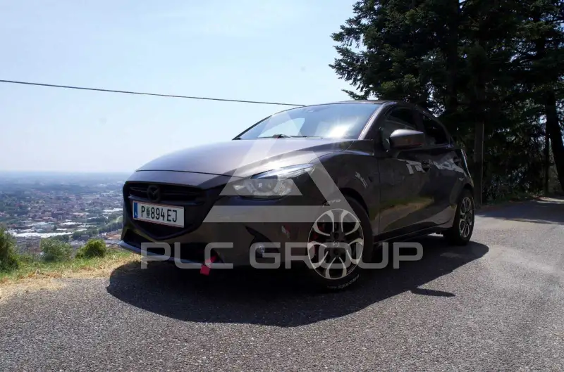2016 Mazda 2 (Demio)