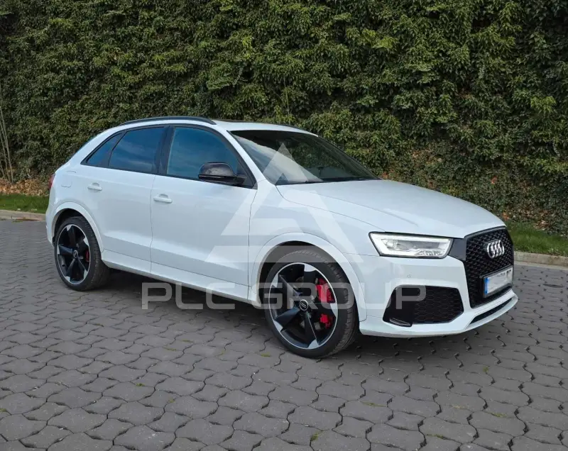 2016 Audi RSQ3