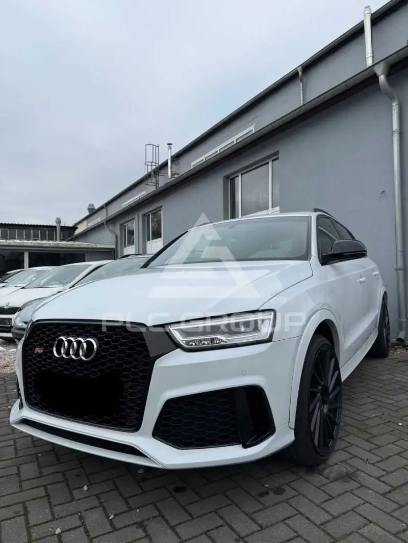 2016 Audi RSQ3